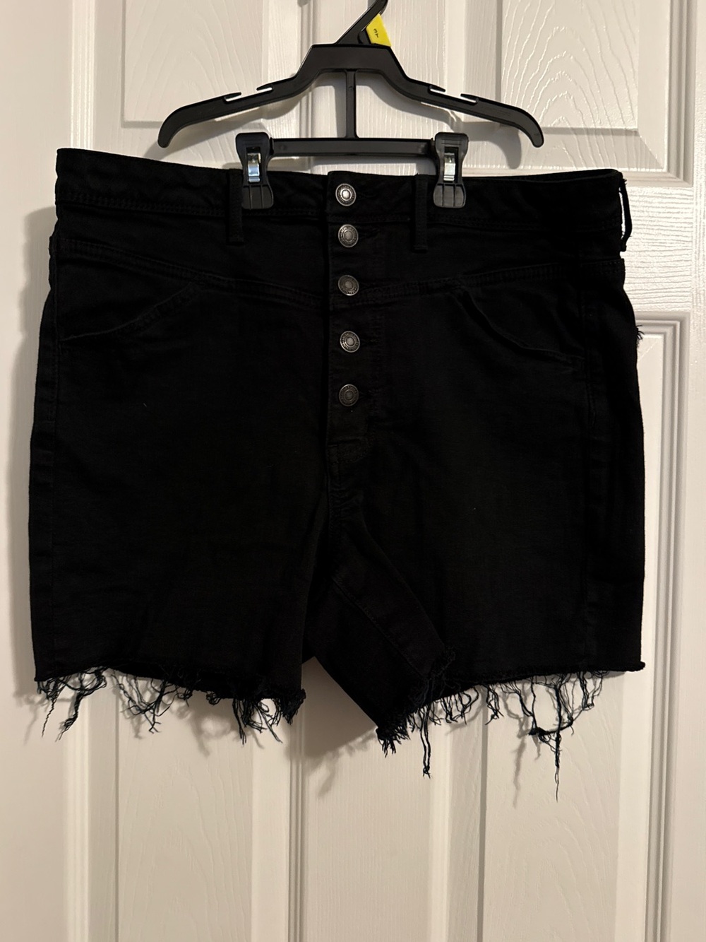 2014 American Eagle Outfitters Black High-Rise Frayed Jean Shorts